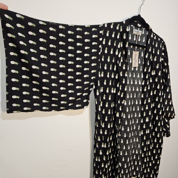 Kenny Flowers Kimono Fineapple Beach Cover Up NWT Women's Size Small Tuckernuck - Picture 5 of 12